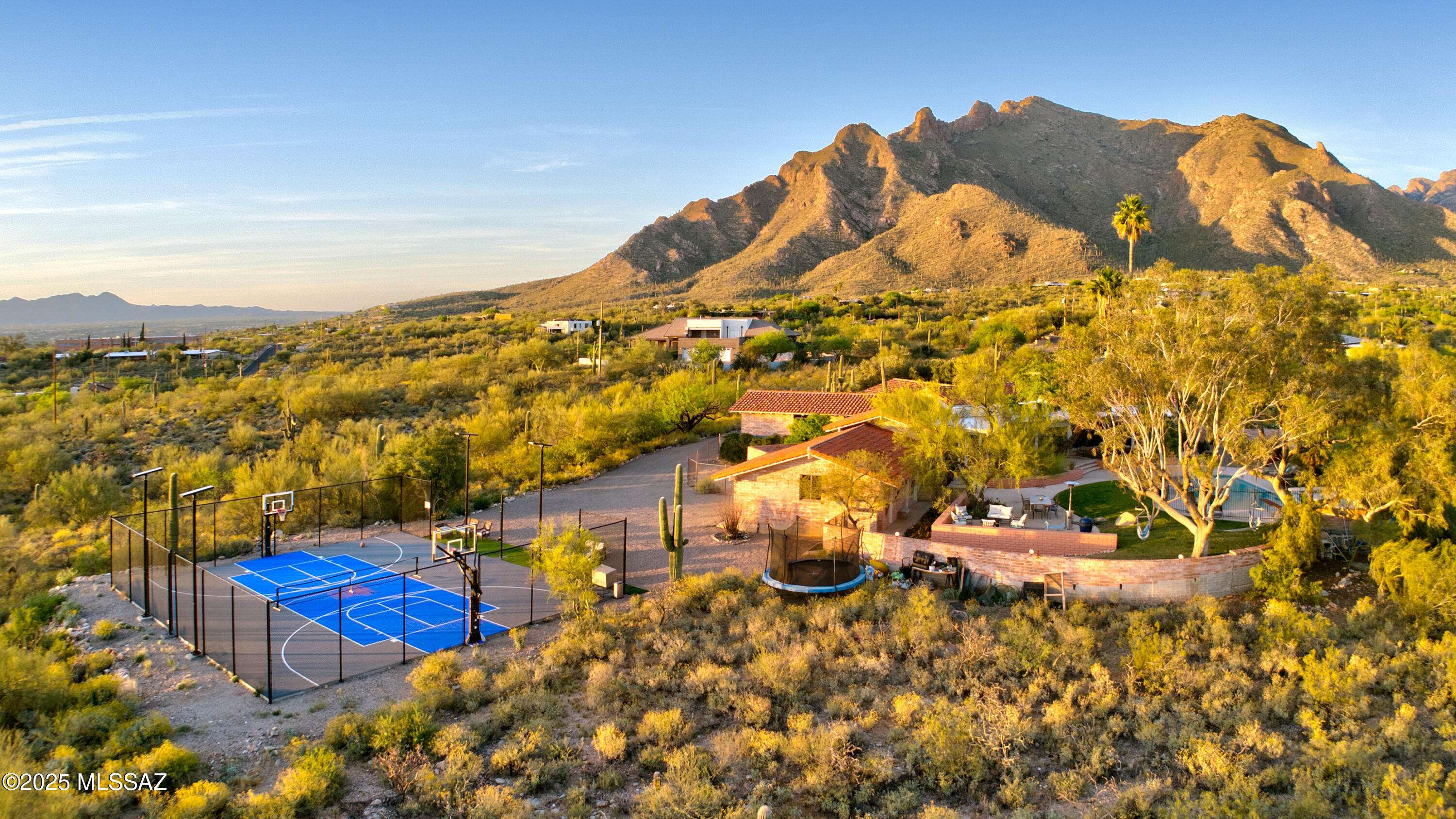 Tucson, AZ 85718,7735 N Sendero De Juana