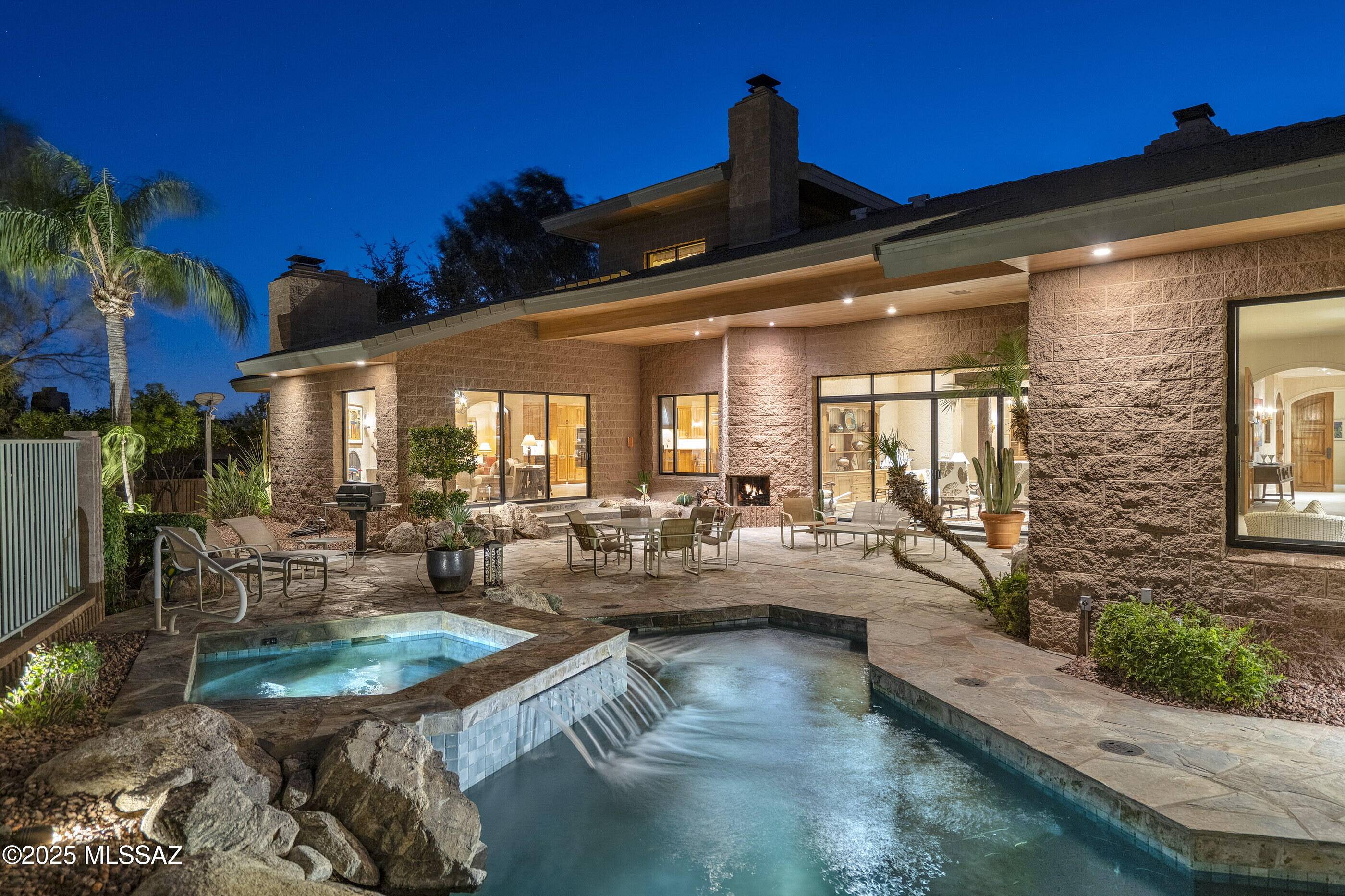 Tucson, AZ 85750,6289 N Desert Moon Loop