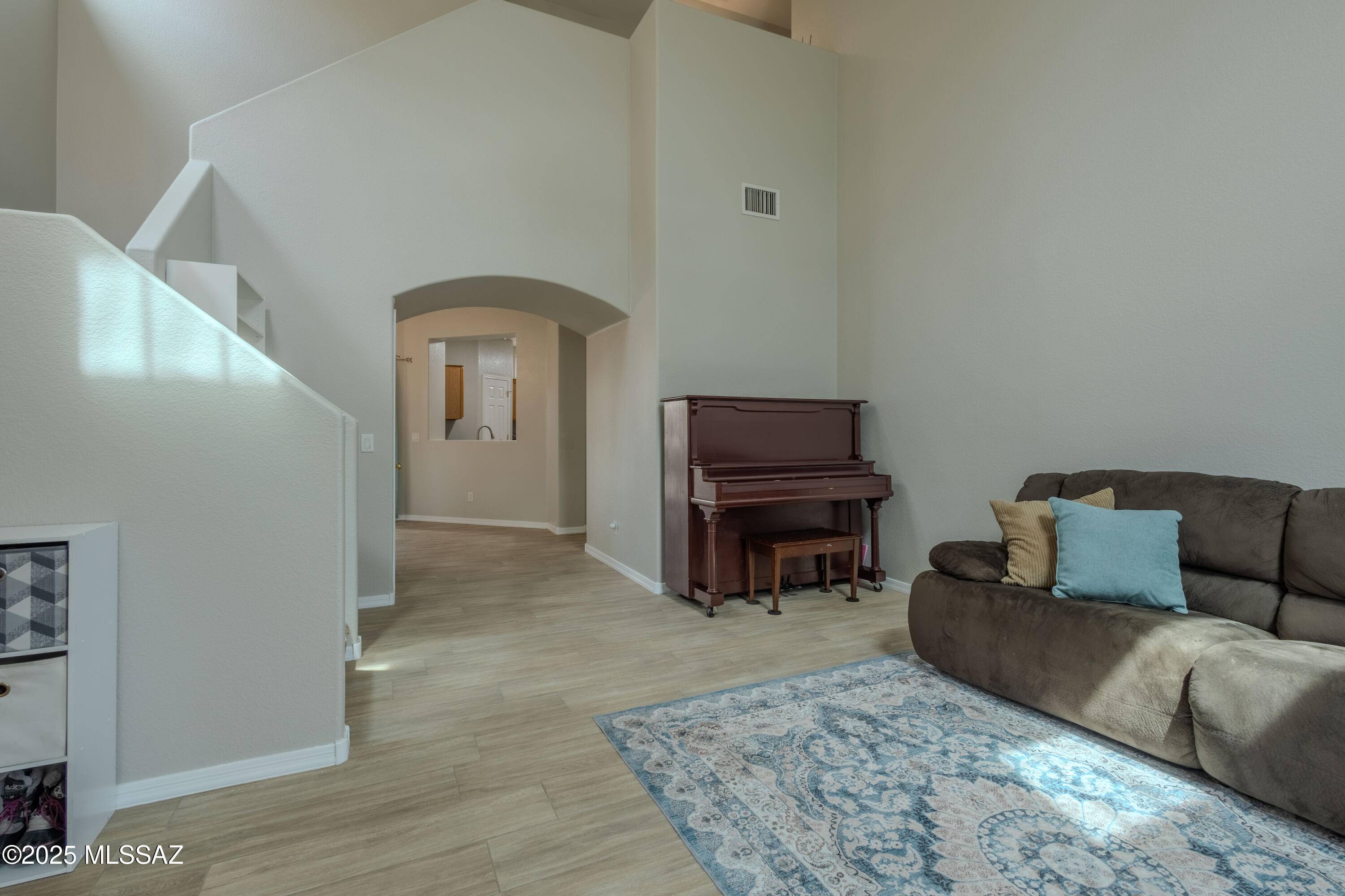 Sahuarita, AZ 85629,108 W Camino Rio Chiquito