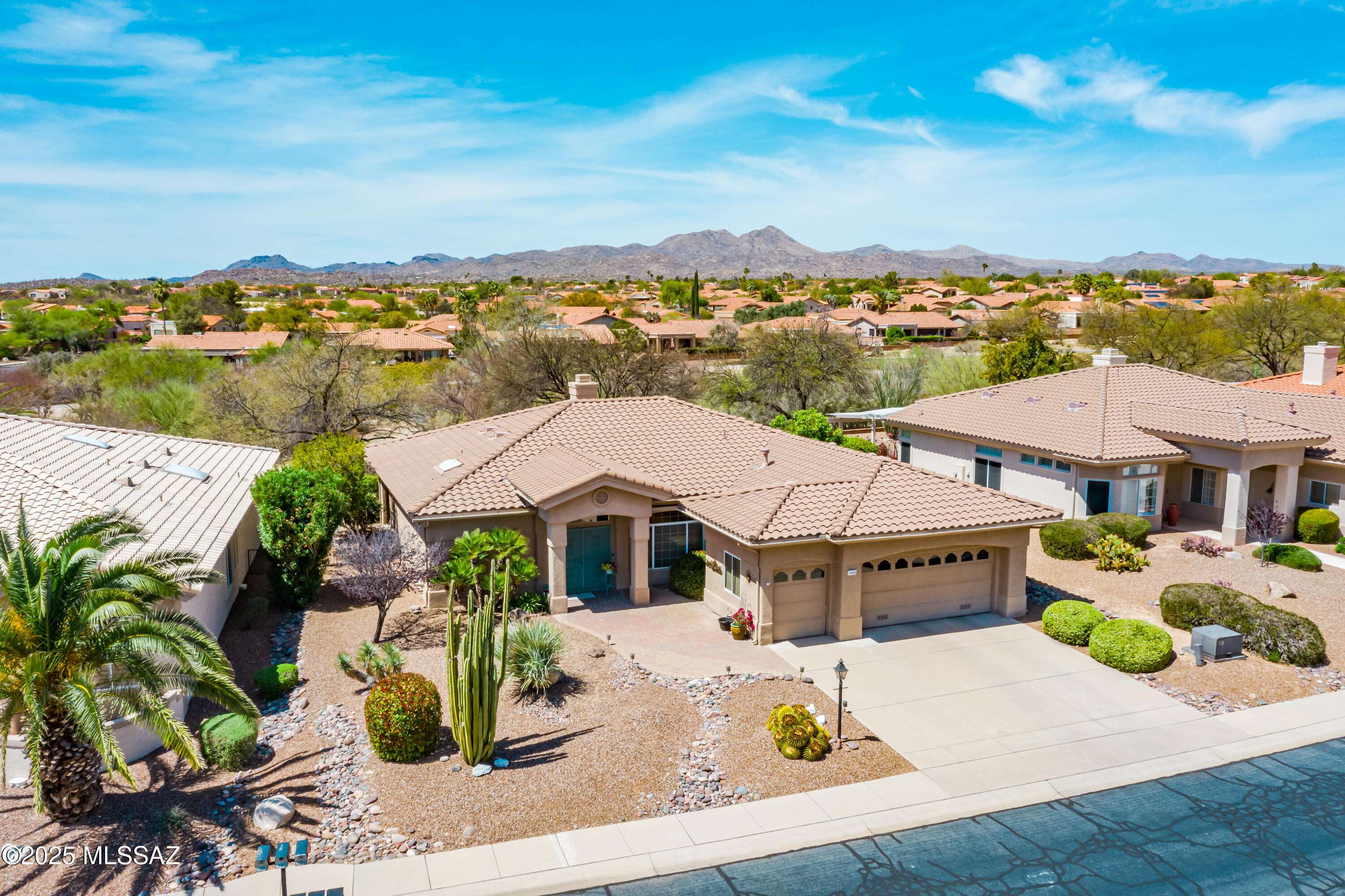 Oro Valley, AZ 85755,14393 N Lost Arrow Drive