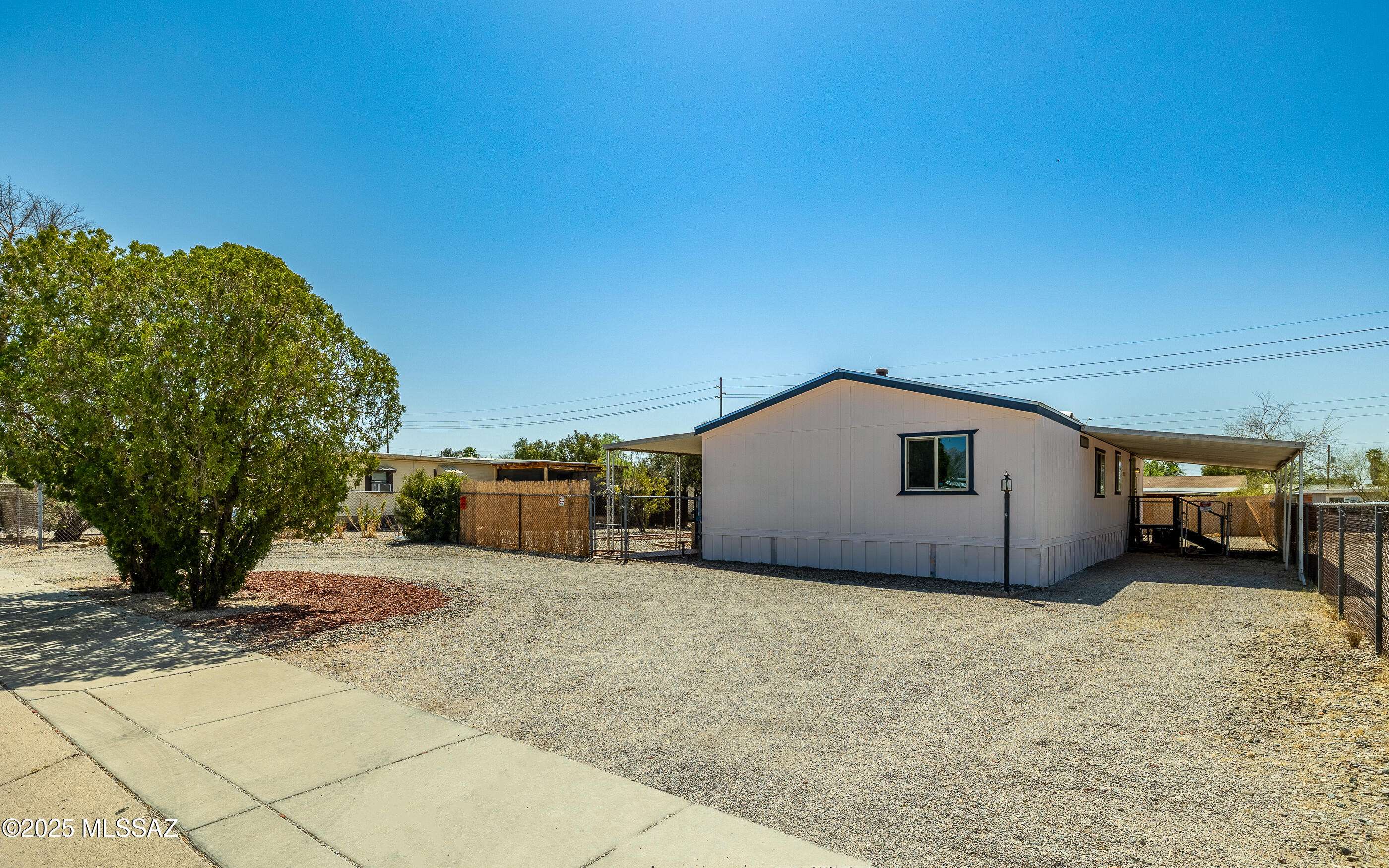 Tucson, AZ 85705,773 W Florence Street