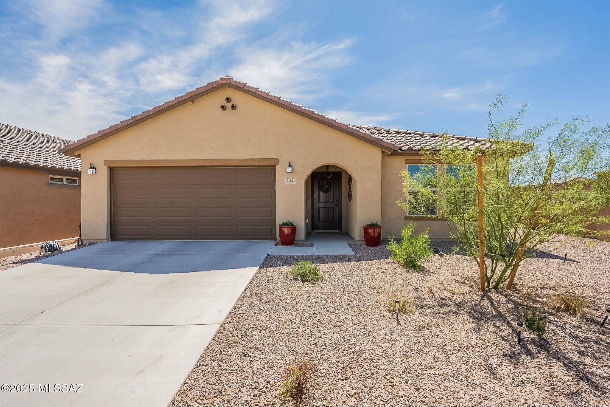 Sahuarita, AZ 85629,939 W Calle Cajilla