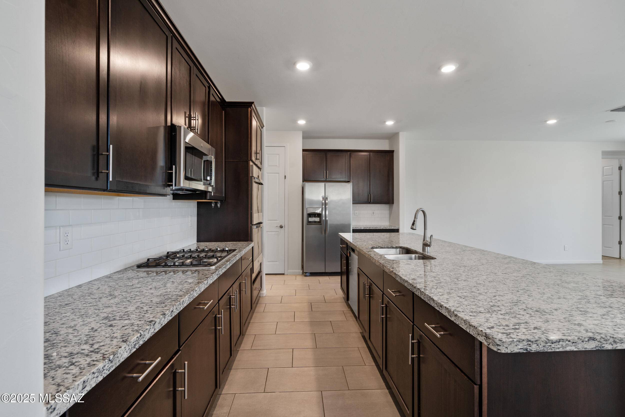 Tucson, AZ 85742,3352 W Shadow Park Way