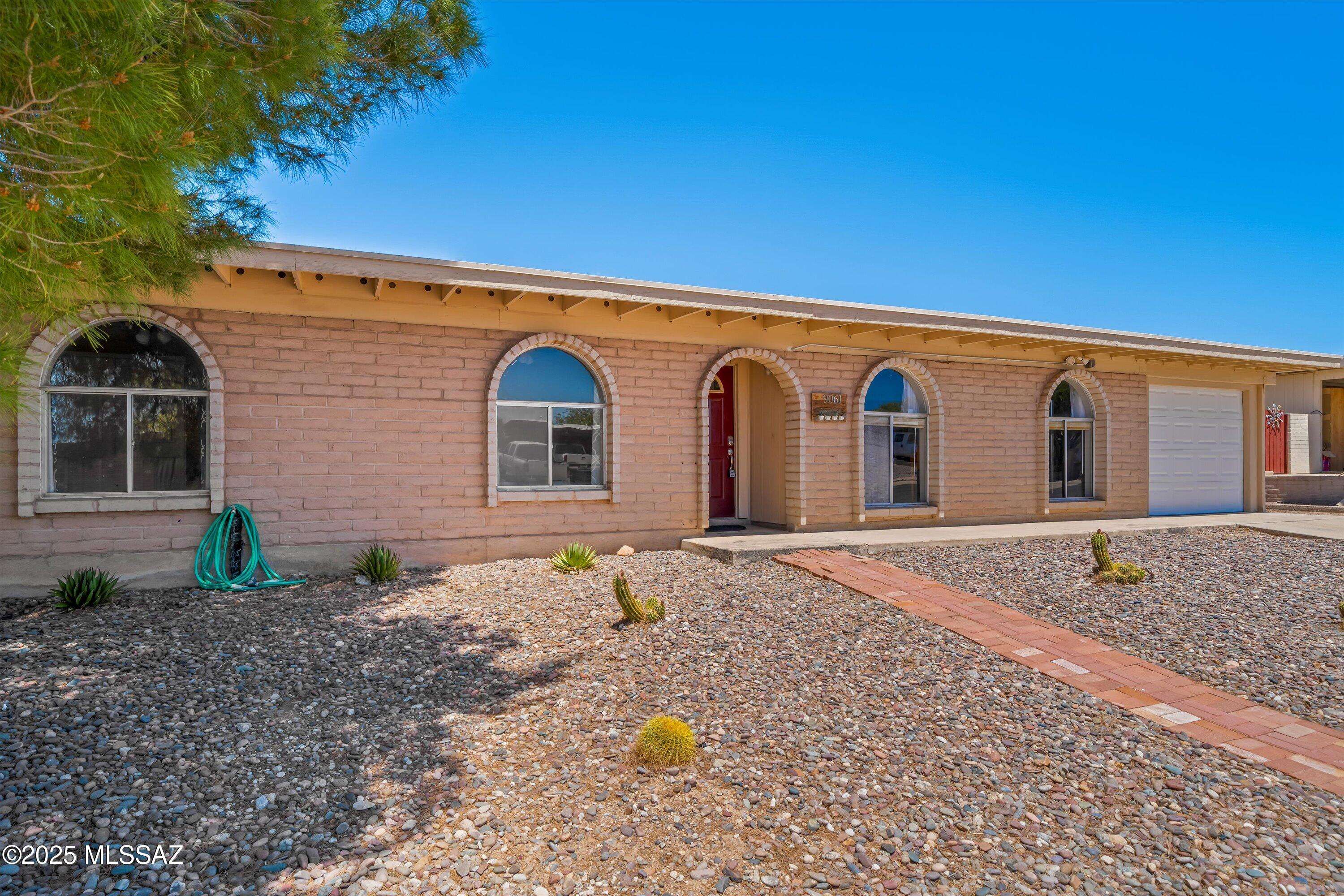 Tucson, AZ 85730,9061 E 39th Street