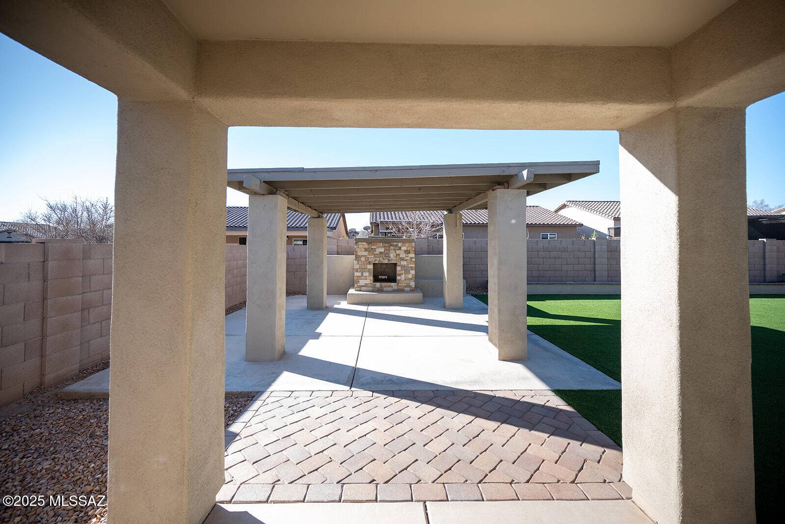Sahuarita, AZ 85629,37 W Corte Perla Fina