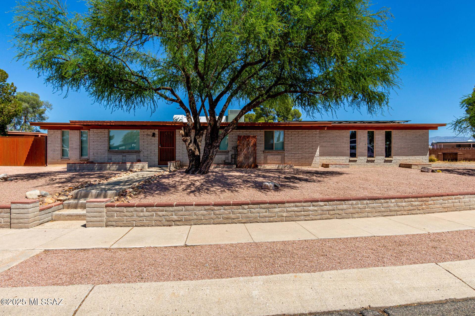 Tucson, AZ 85730,7725 E Silver Beech Drive