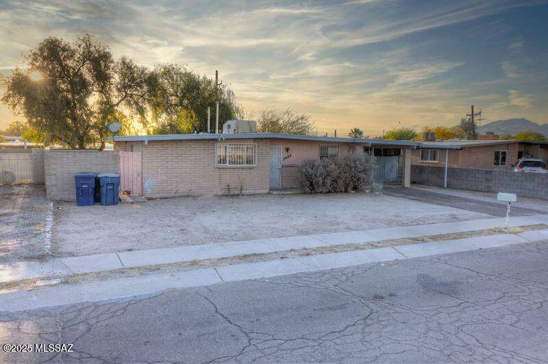 Tucson, AZ 85730,3402 S Champlain Avenue