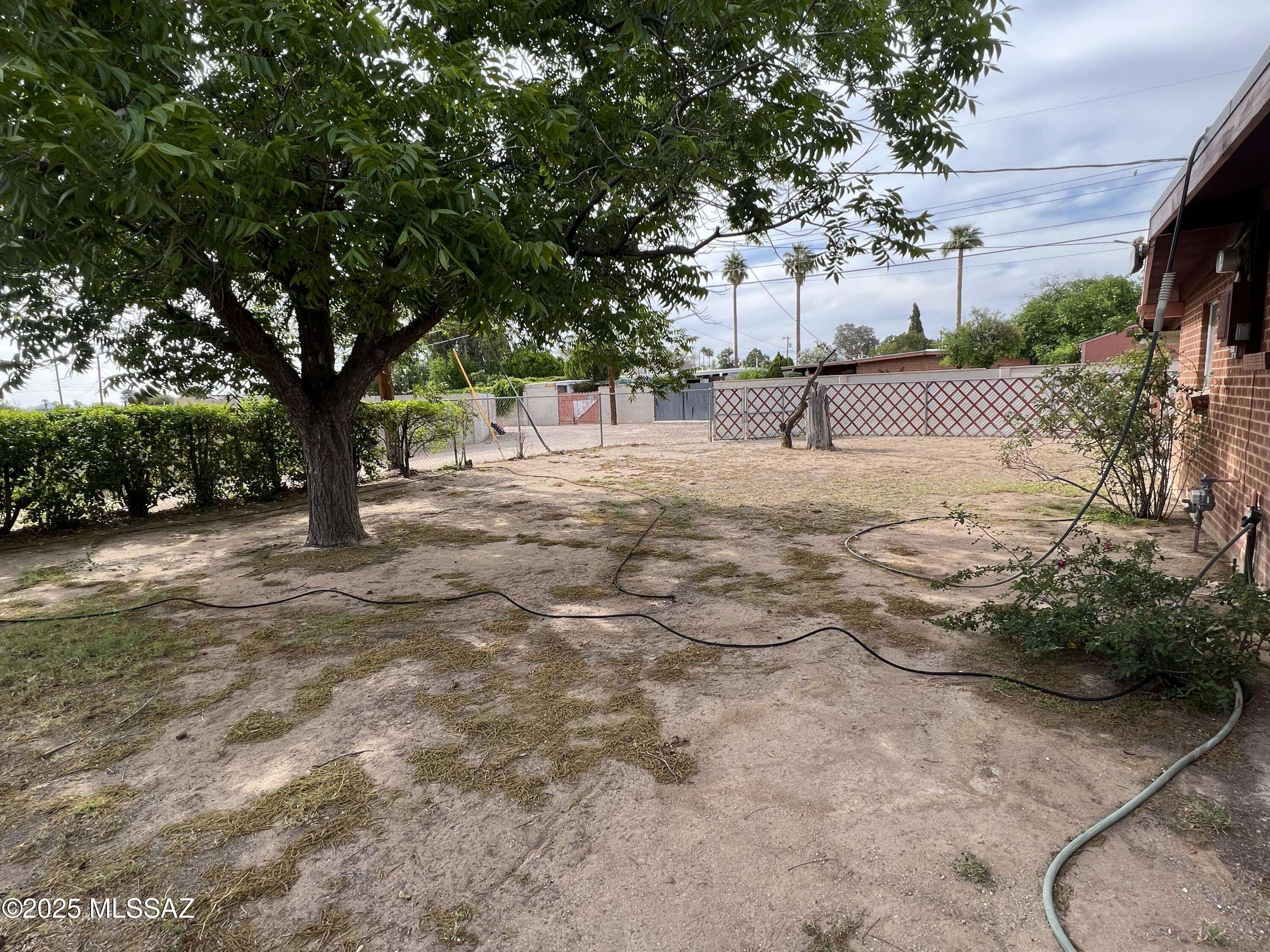 Tucson, AZ 85705,3851 N Reno Avenue