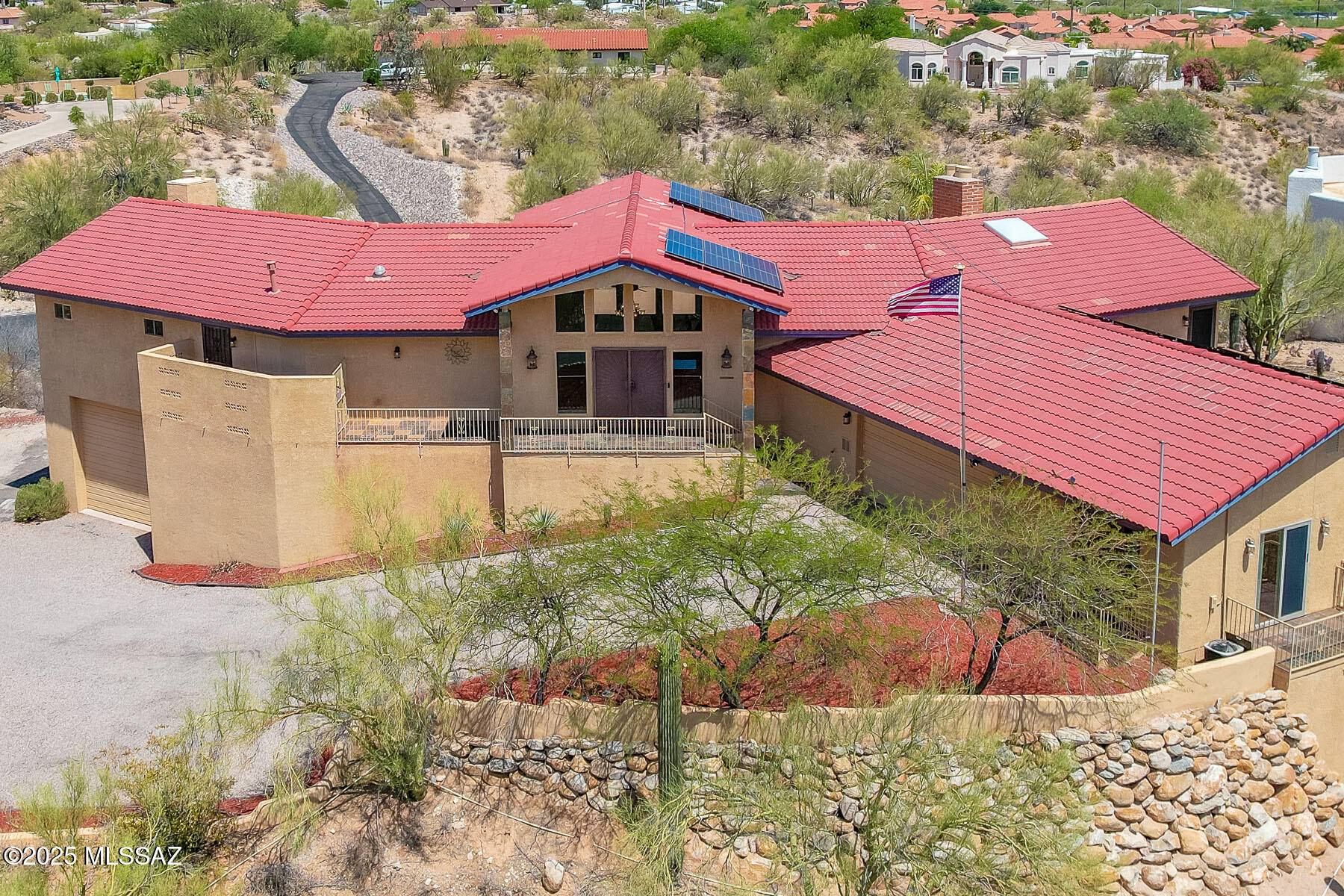 Oro Valley, AZ 85737,811 W Peak Vista Place