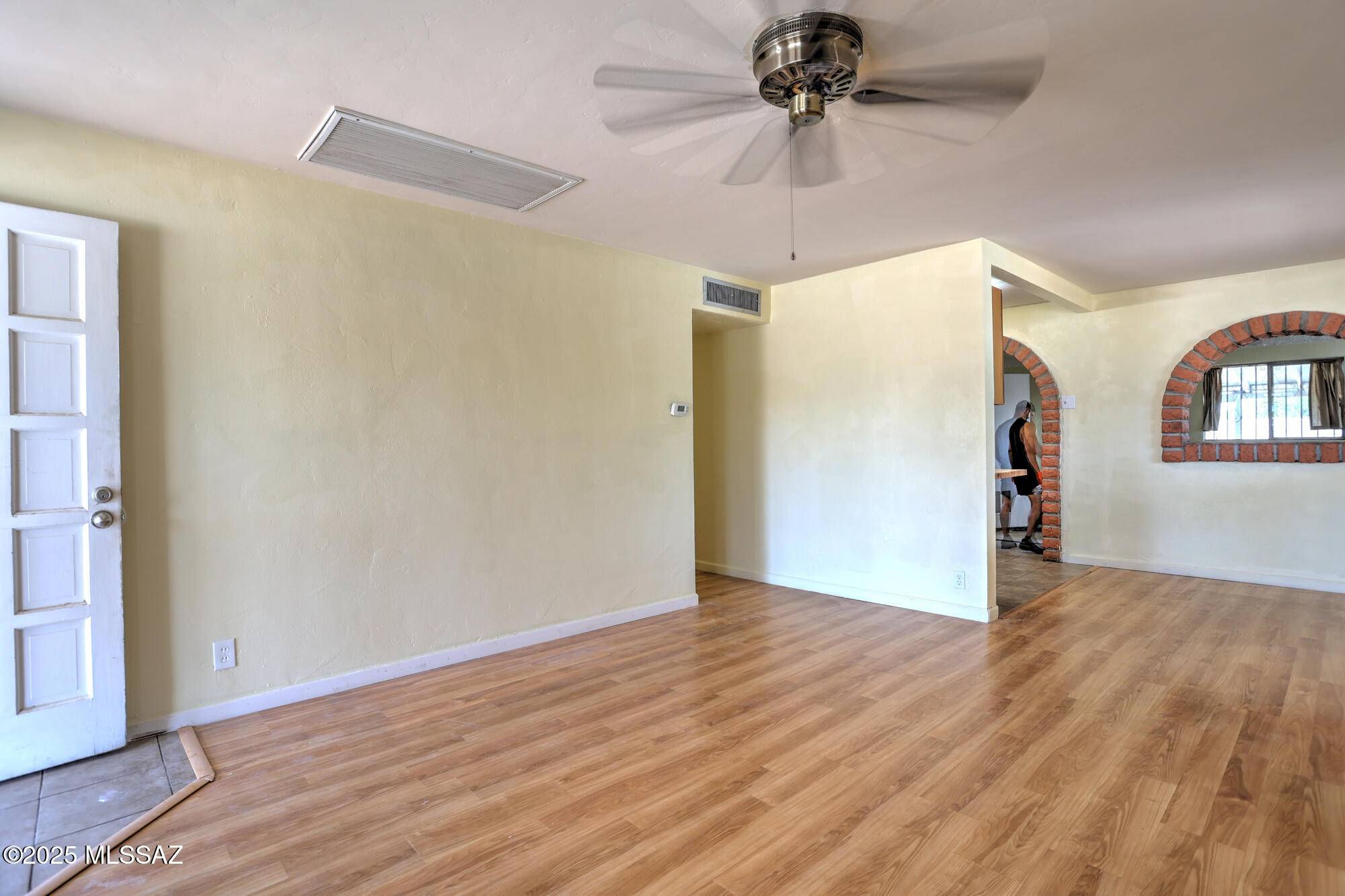 Tucson, AZ 85711,2512 S Jefferson Avenue