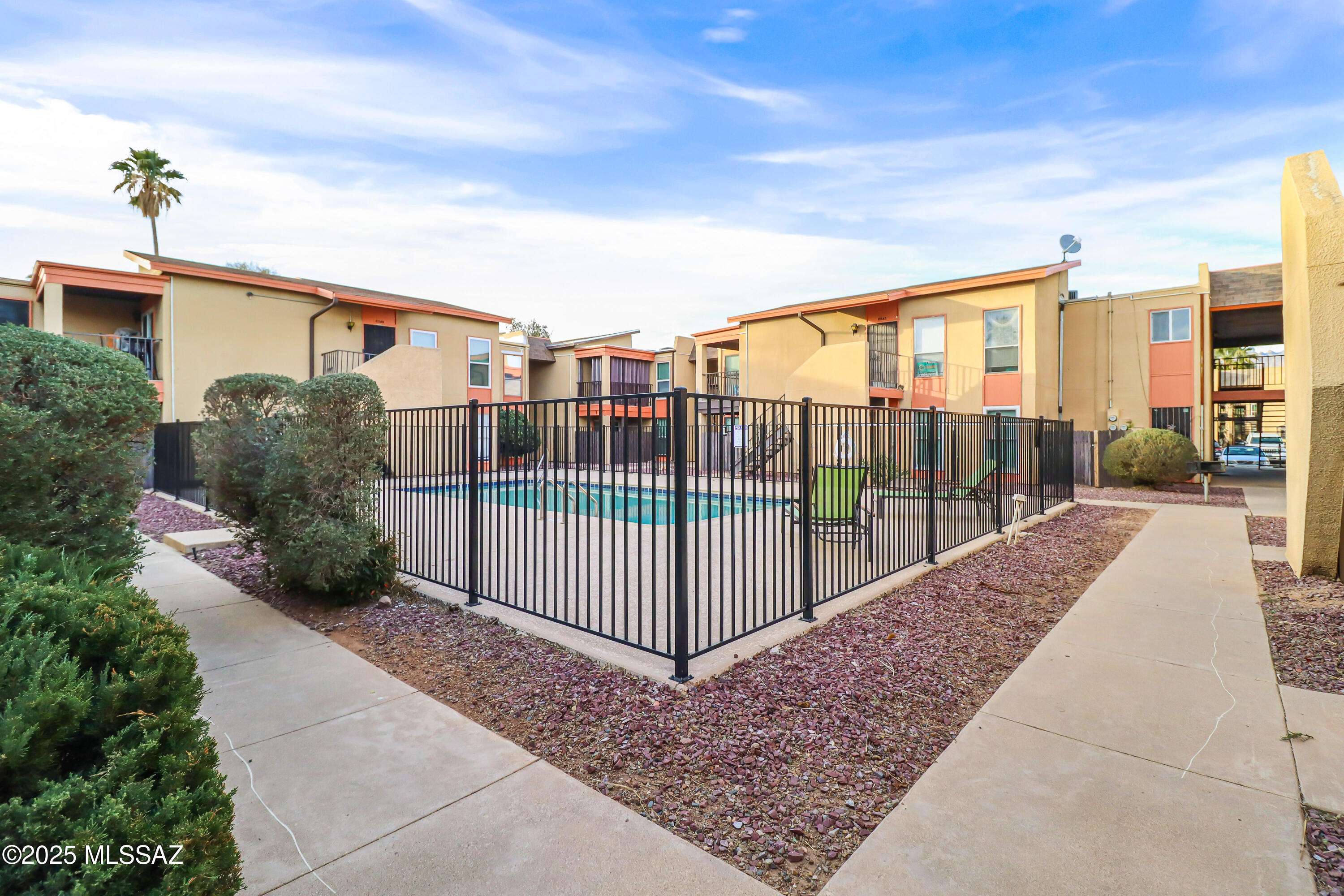 Tucson, AZ 85712,1620 N Wilmot Road #UNIT E159