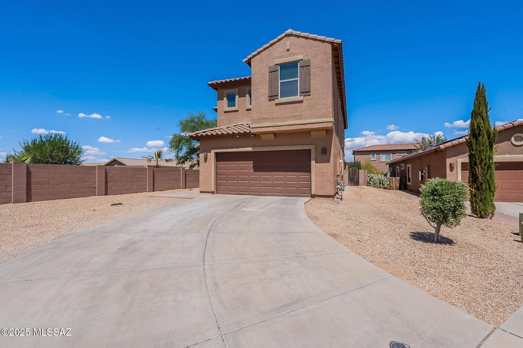 Sahuarita, AZ 85629,1090 E Lyle Canyon Drive