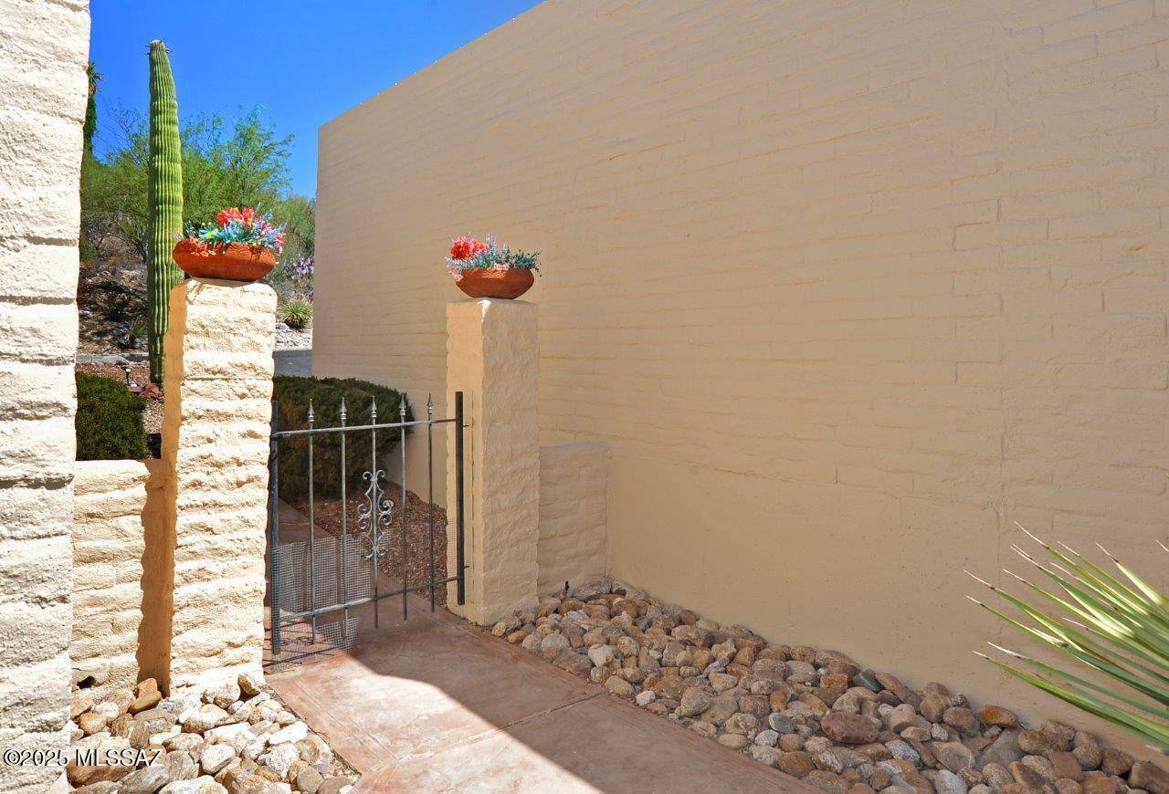 Tucson, AZ 85750,5448 N Paseo Sonoyta
