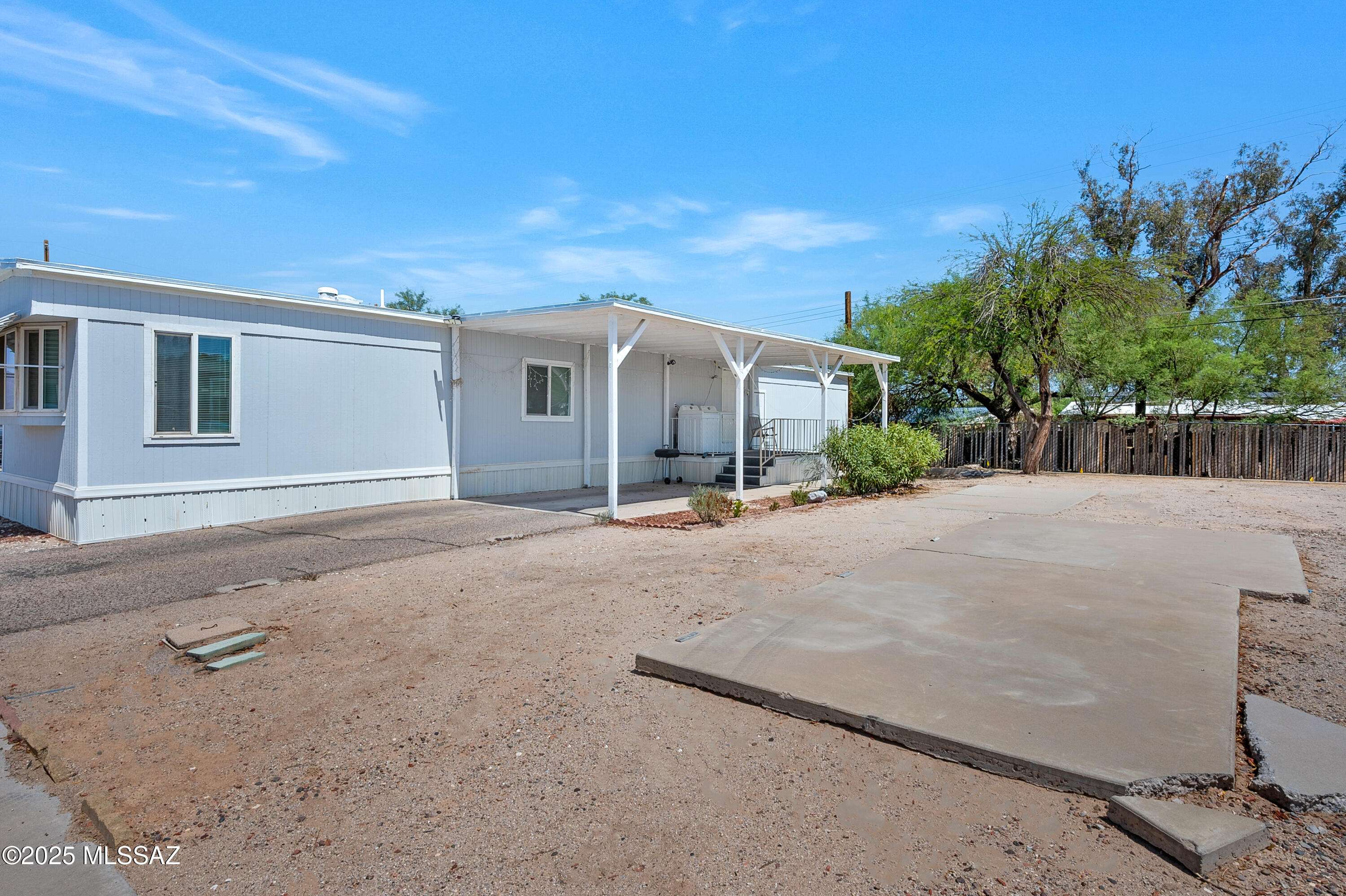 Tucson, AZ 85705,1924 W Desert Broom Lane