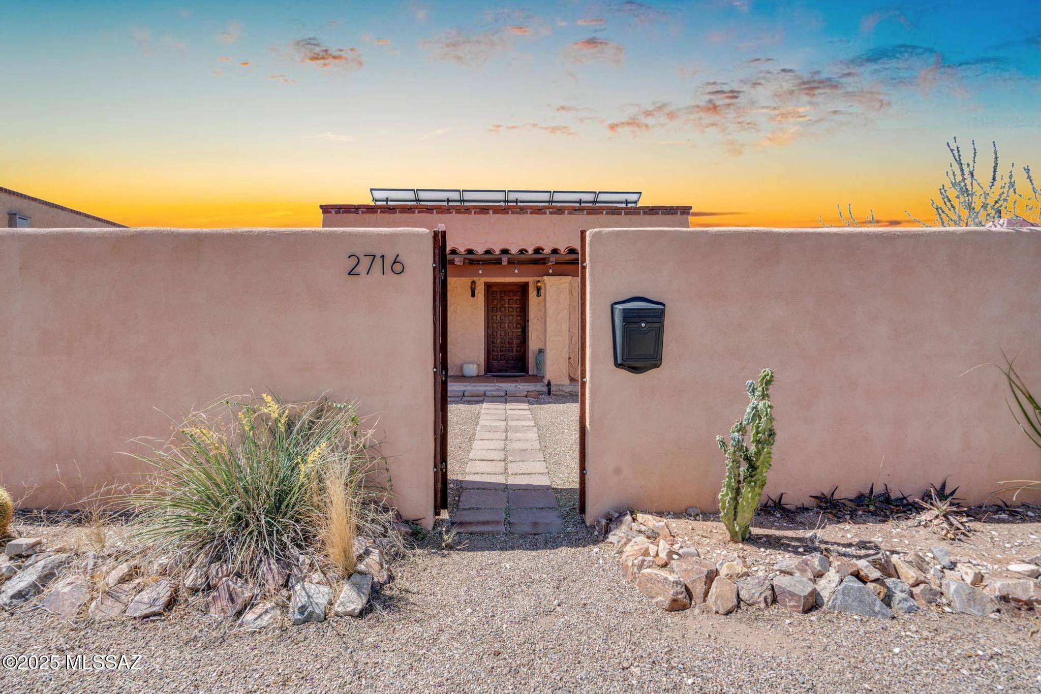 Tucson, AZ 85716,2716 E 6th Street