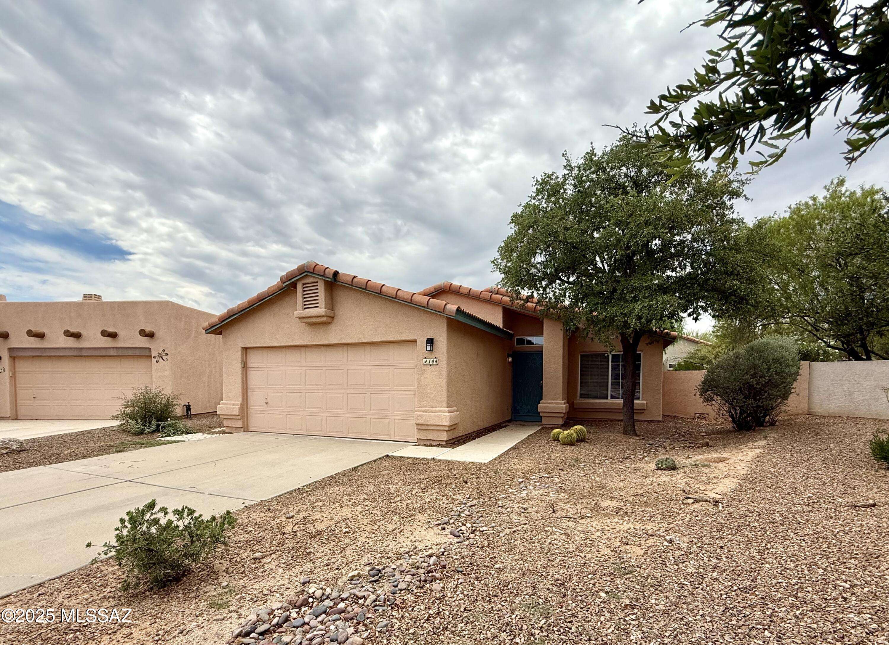 Oro Valley, AZ 85755,144 E Mesquite Crest Place