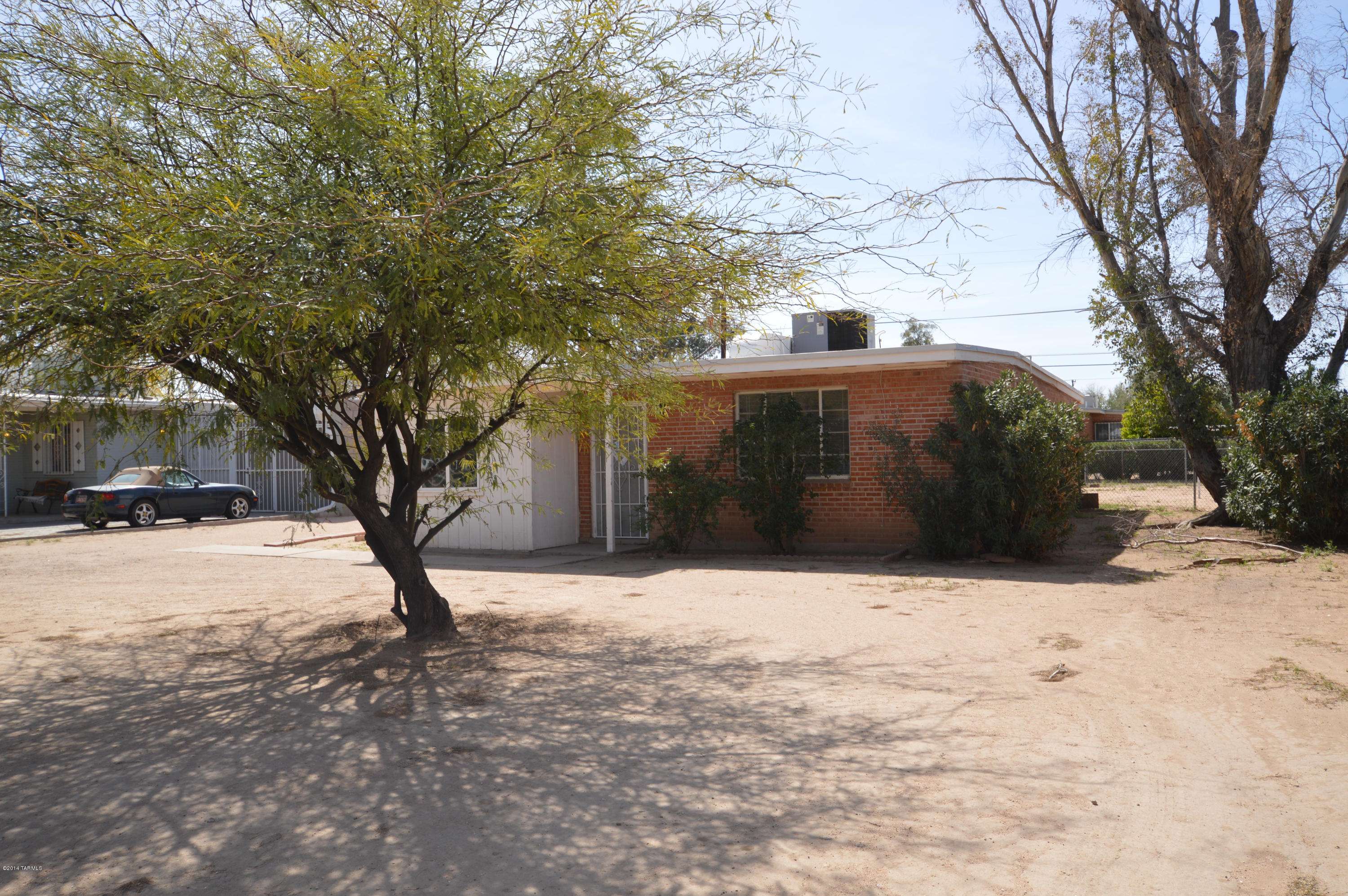 Tucson, AZ 85716,2920 E Beverly Drive