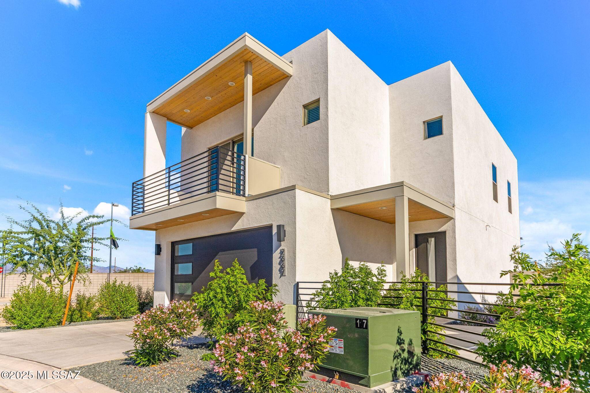 Tucson, AZ 85713,1200 E Liggins Street