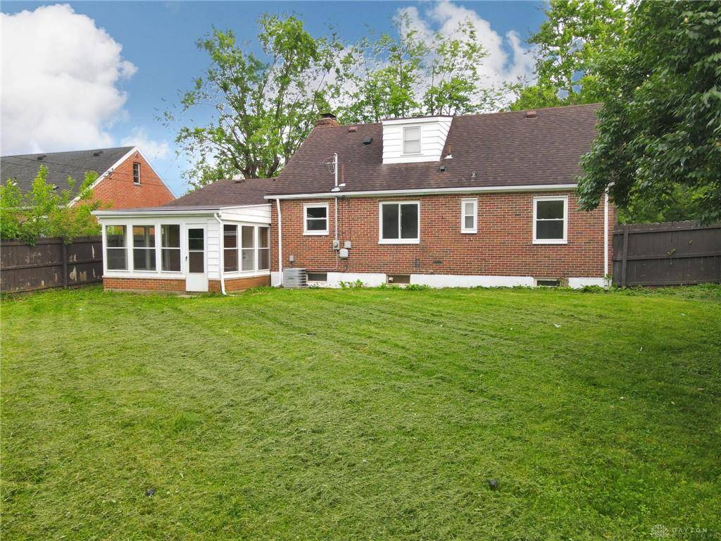 Harrison Twp, OH 45405,321 E Nottingham Road