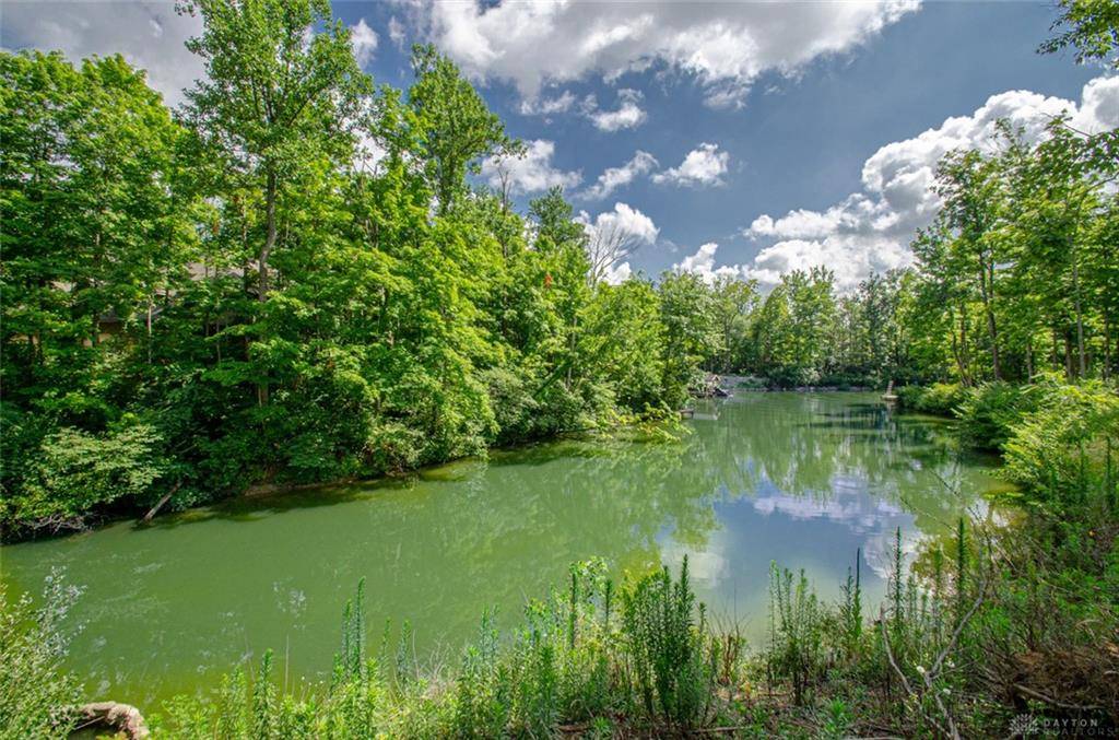 Eaton, OH 45320,820 Lars Cove