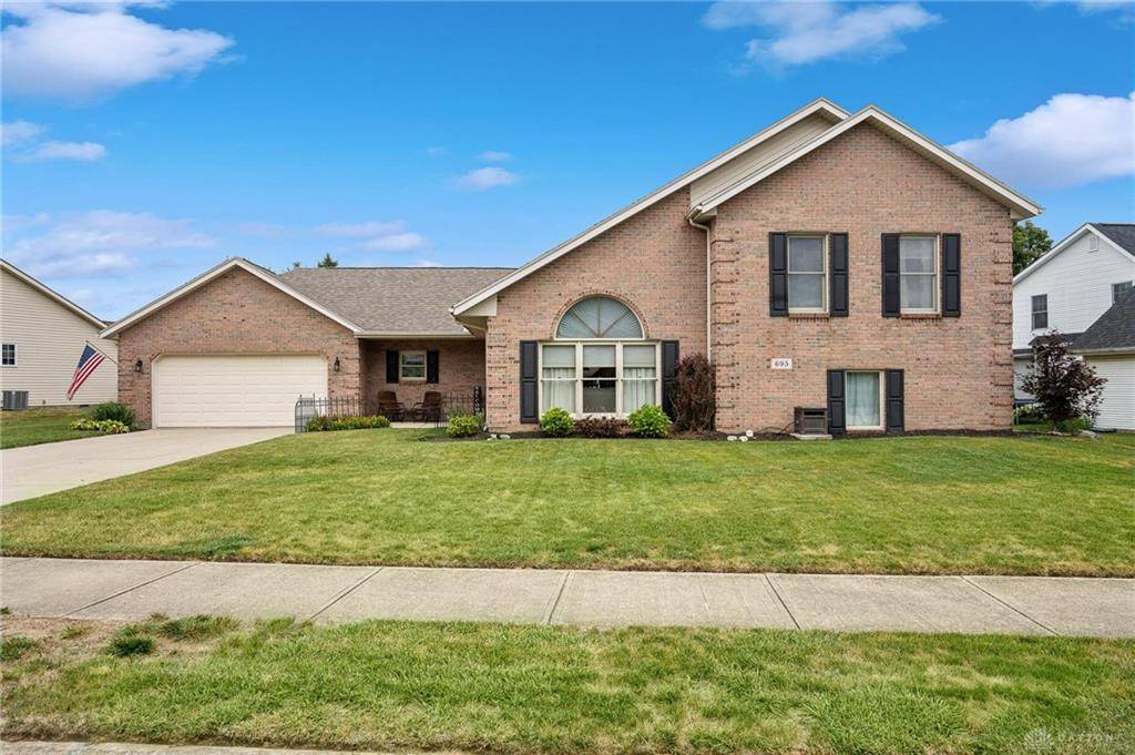 Troy, OH 45373,695 Willow Creek Way