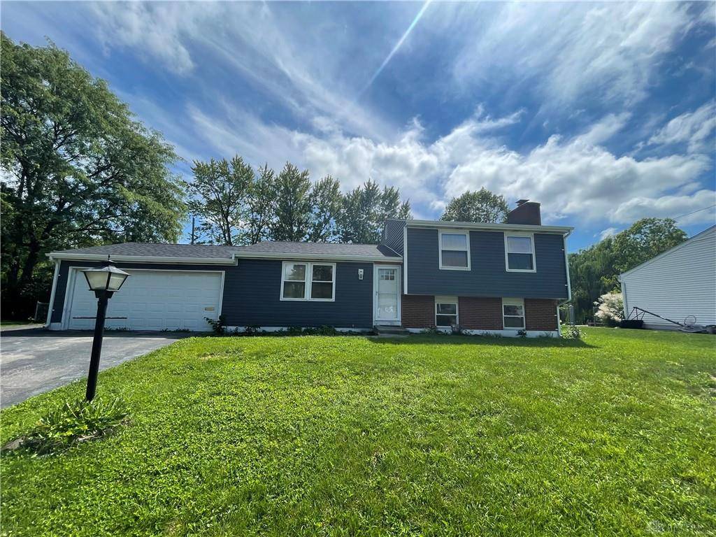 Englewood, OH 45322,806 Mcgraw Court