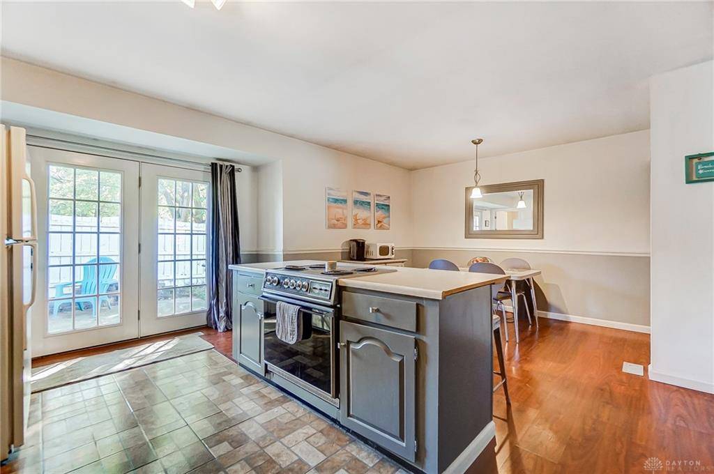 Springboro, OH 45066,10 Willow Drive