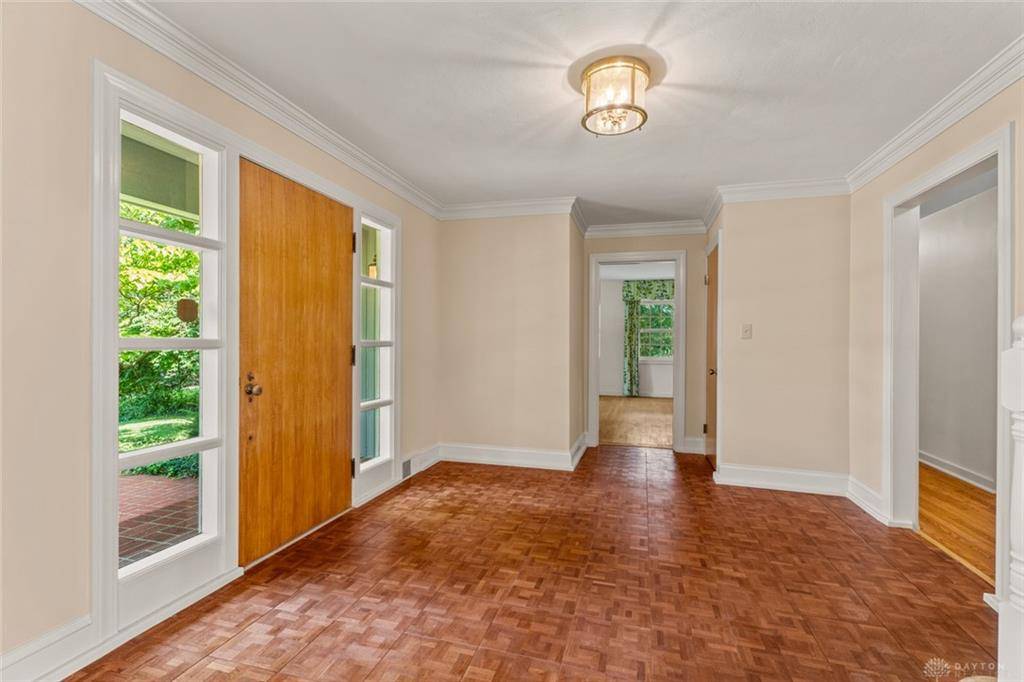 Oakwood, OH 45419,2420 Ridgeway Road
