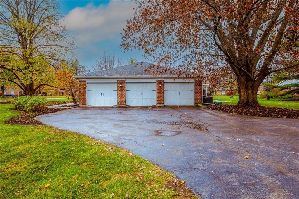 Centerville, OH 45459,1281 Penbrooke Trail