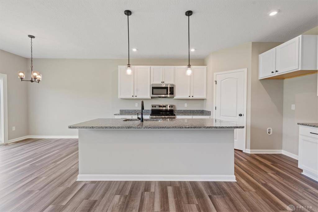 Fairborn, OH 46324,1233 Heathgate Way