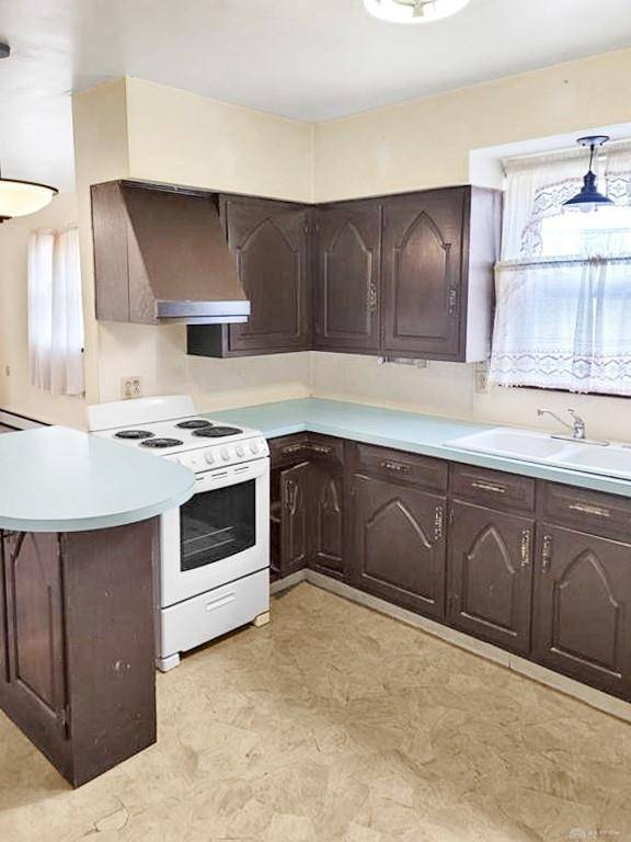 Versailles, OH 45380,105 E Water Street