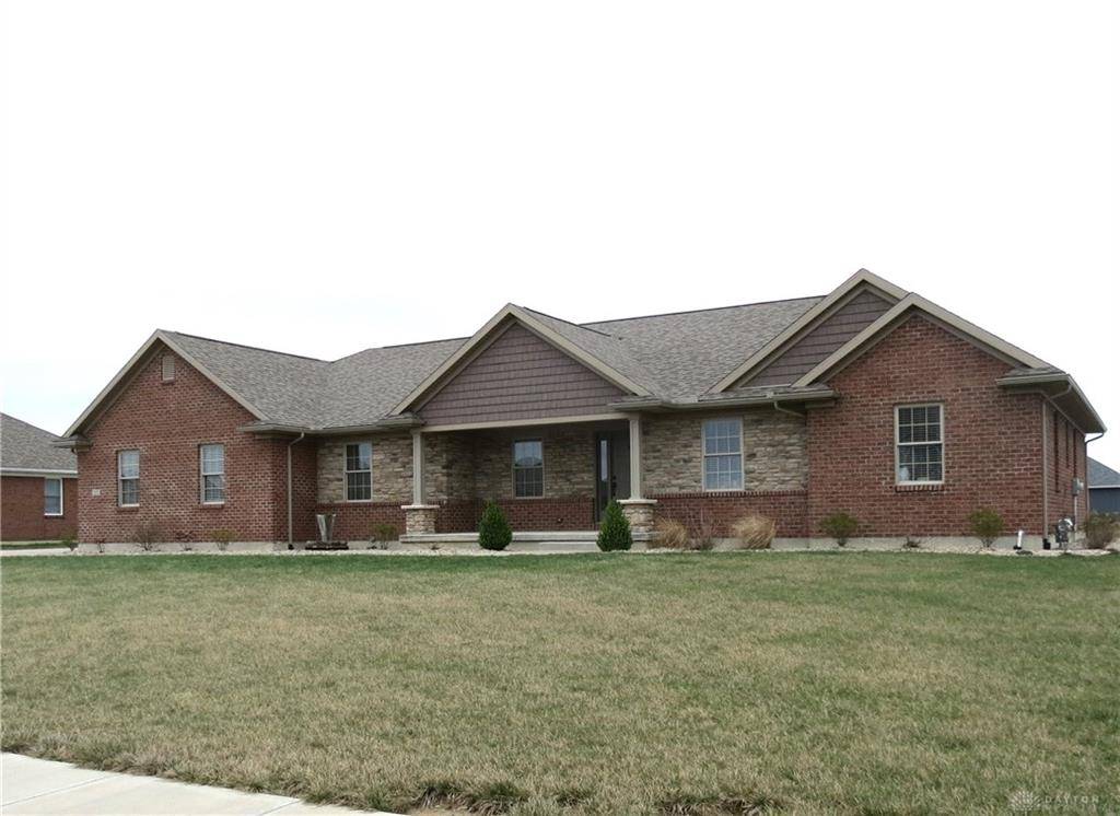 Anna, OH 45302,105 Timber Trail