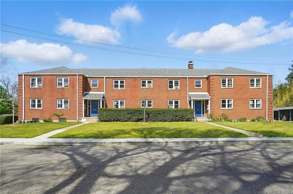 Yellow Springs Vlg, OH 45387,218/220 S Winter Street