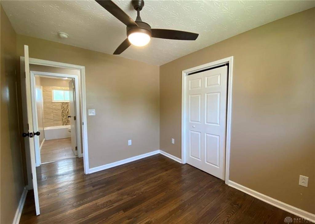 Dayton, OH 45417,924 Almond Avenue