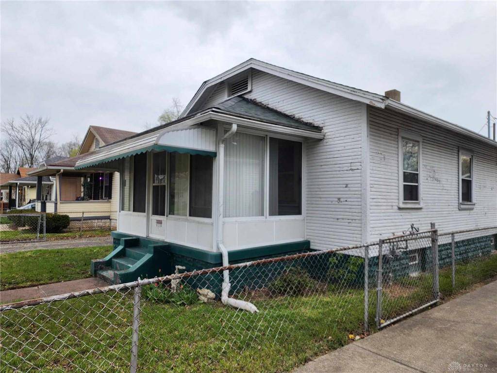 Dayton, OH 45402,936 Walton Avenue