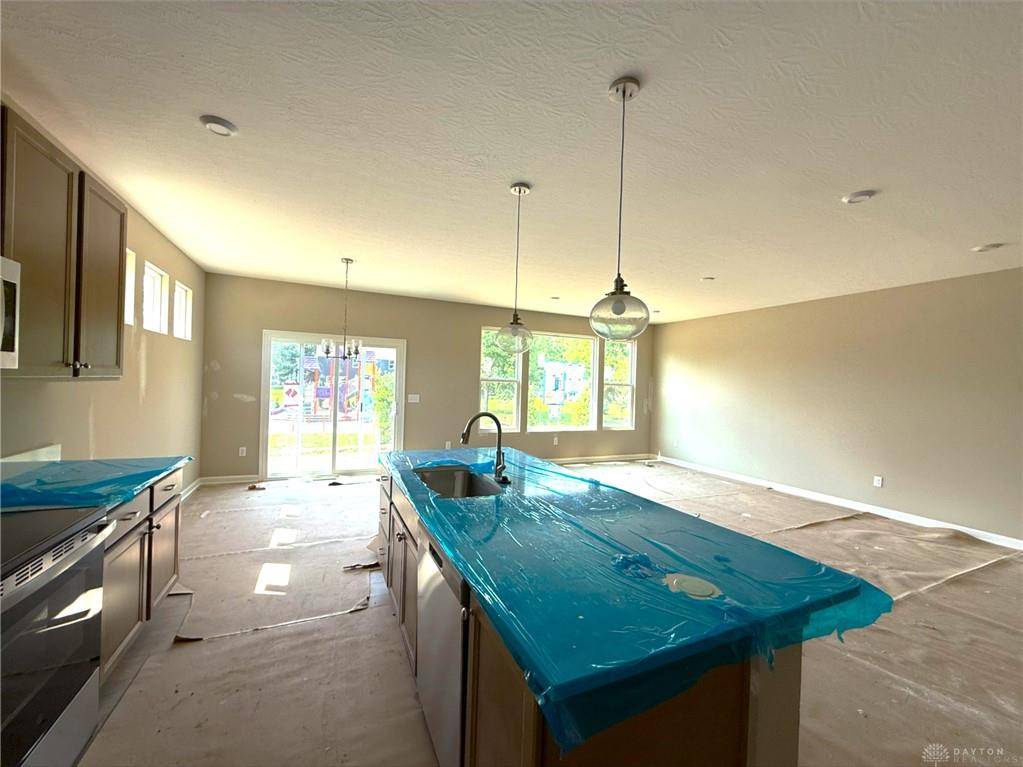 Yellow Springs Vlg, OH 45387,404 Snowdrop Drive