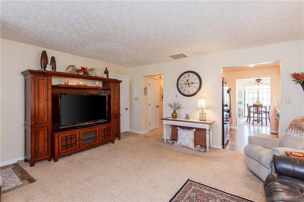 Vandalia, OH 45377,94 Imperial Court #90