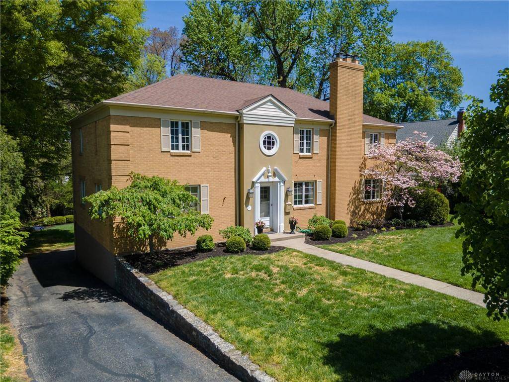 Oakwood, OH 45409,27 E Thruston Boulevard