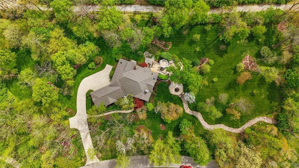Beavercreek Township, OH 45385,1585 Oakwood Trail