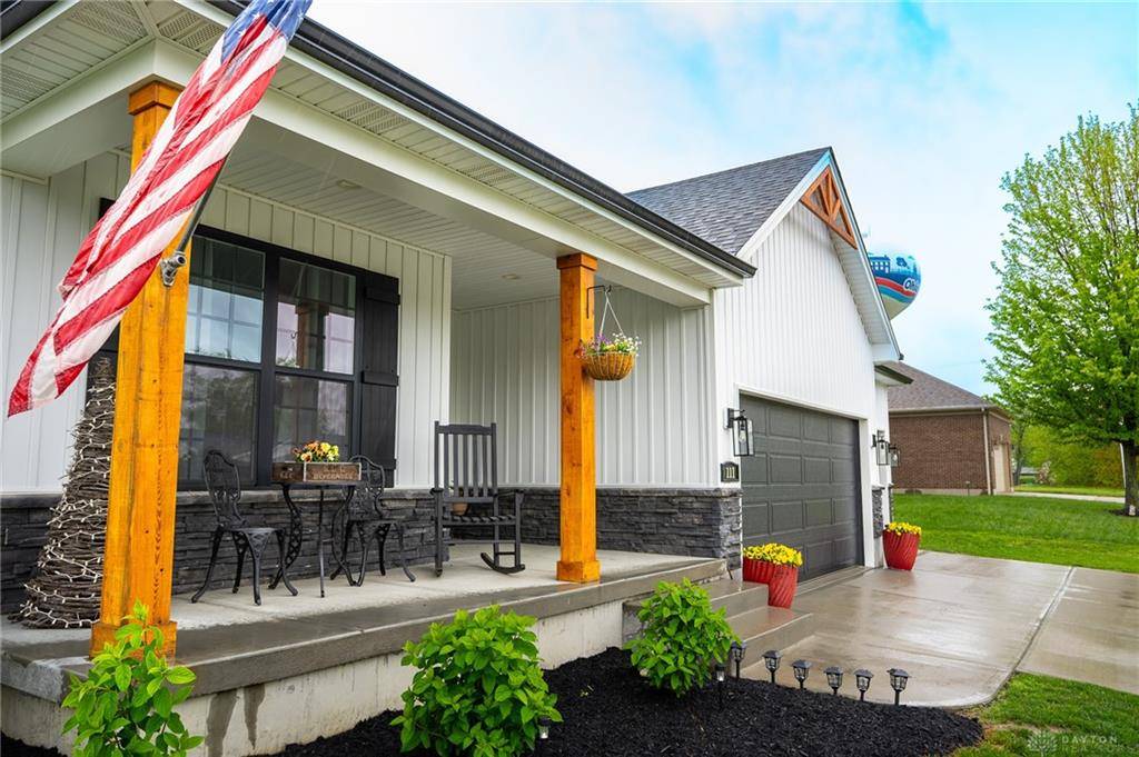 Miamisburg, OH 45342,111 Overland Trail