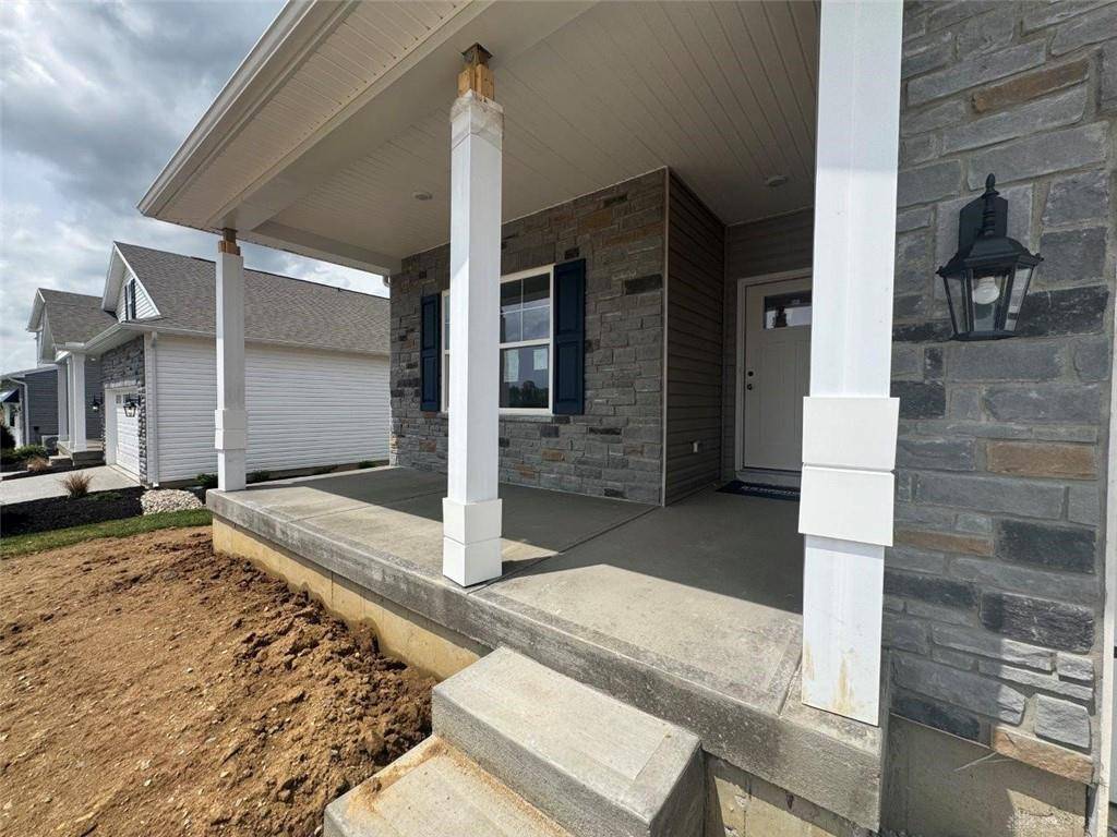 Xenia, OH 45385,552 Hollywood Boulevard