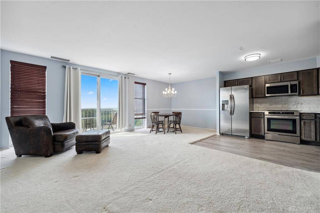 Dayton, OH 45409,2230 Patterson #96