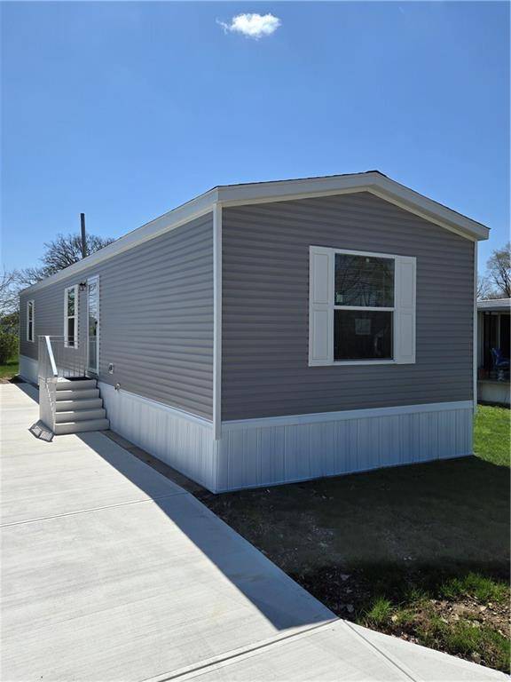 New Carlisle, OH 45344,1901 S Dayton Lakeview #14