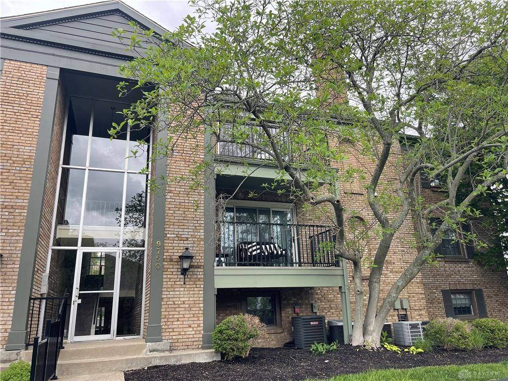 Cincinnati, OH 45242,9750 Bunker Hill Lane #63