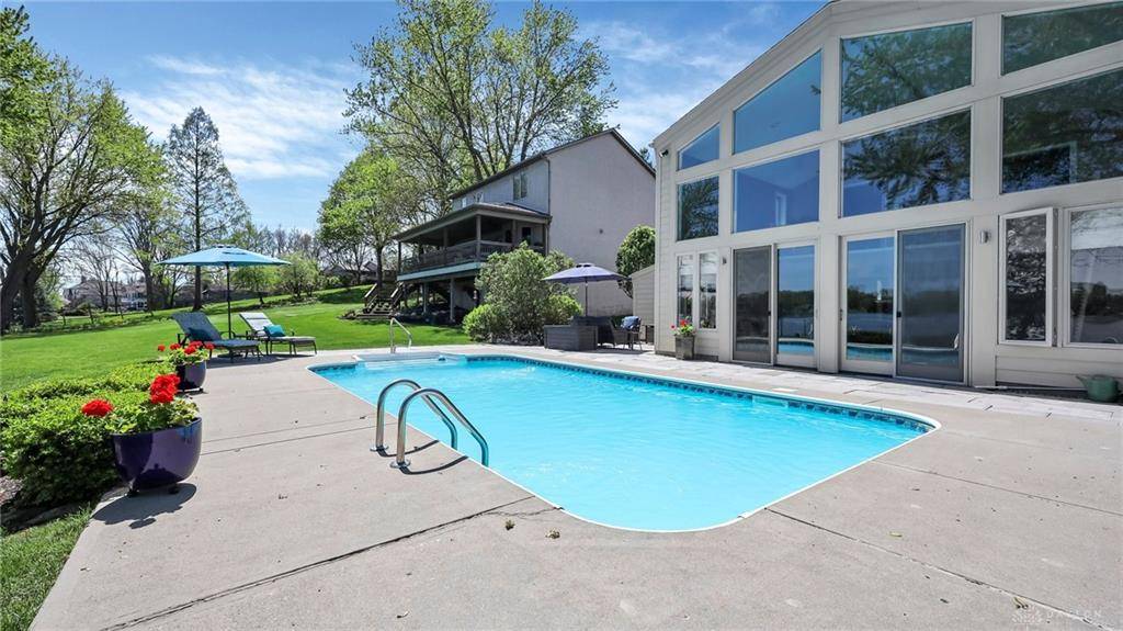 London, OH 43140,1395 Chickasaw Drive