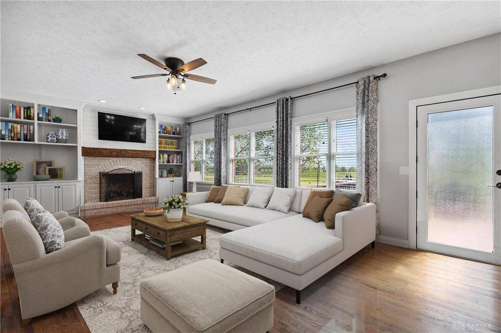 Springboro, OH 45066,320 Heatherwoode Circle