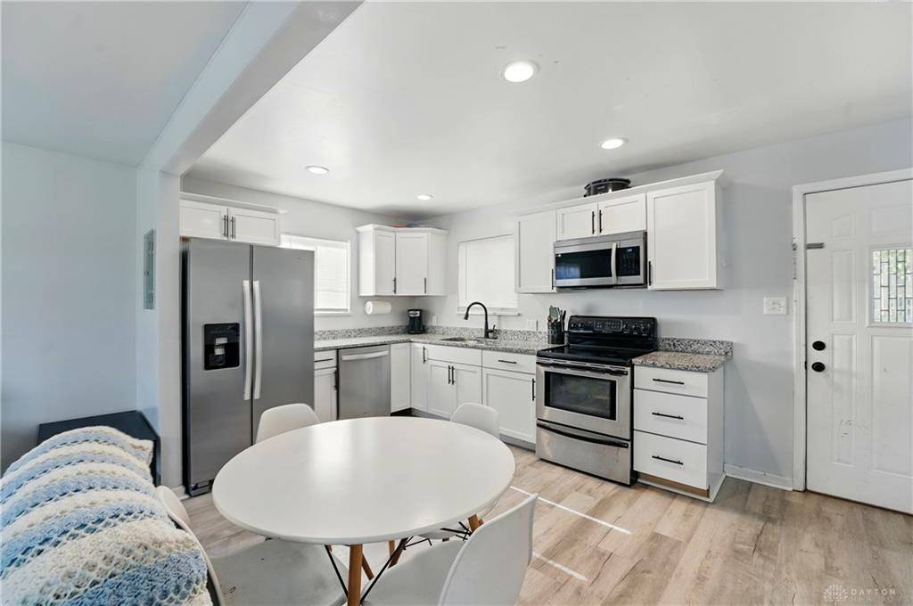 Moraine, OH 45439,3329 Shadyview Road