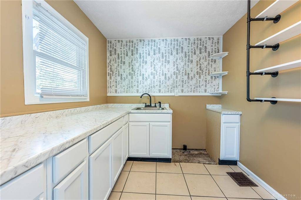 Springfield, OH 45503,1103 N Burnett Road