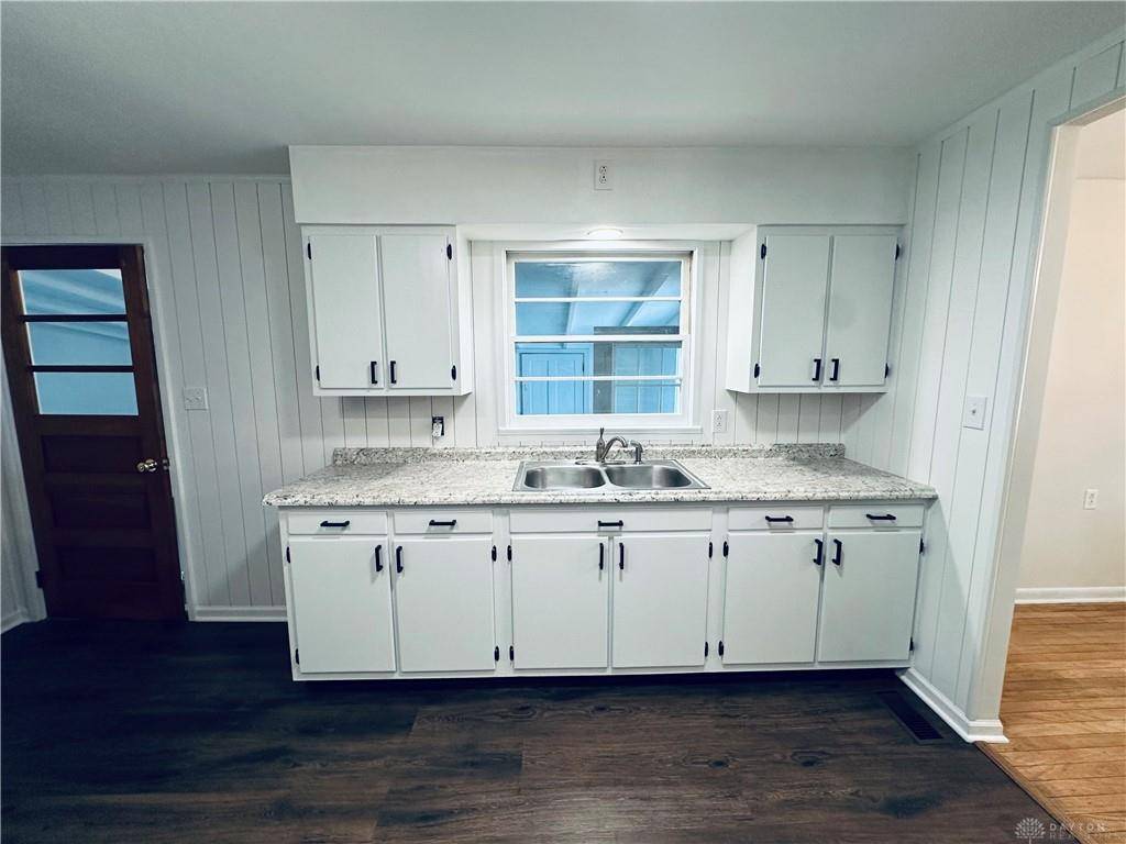 Sabina, OH 45169,155 S Jackson