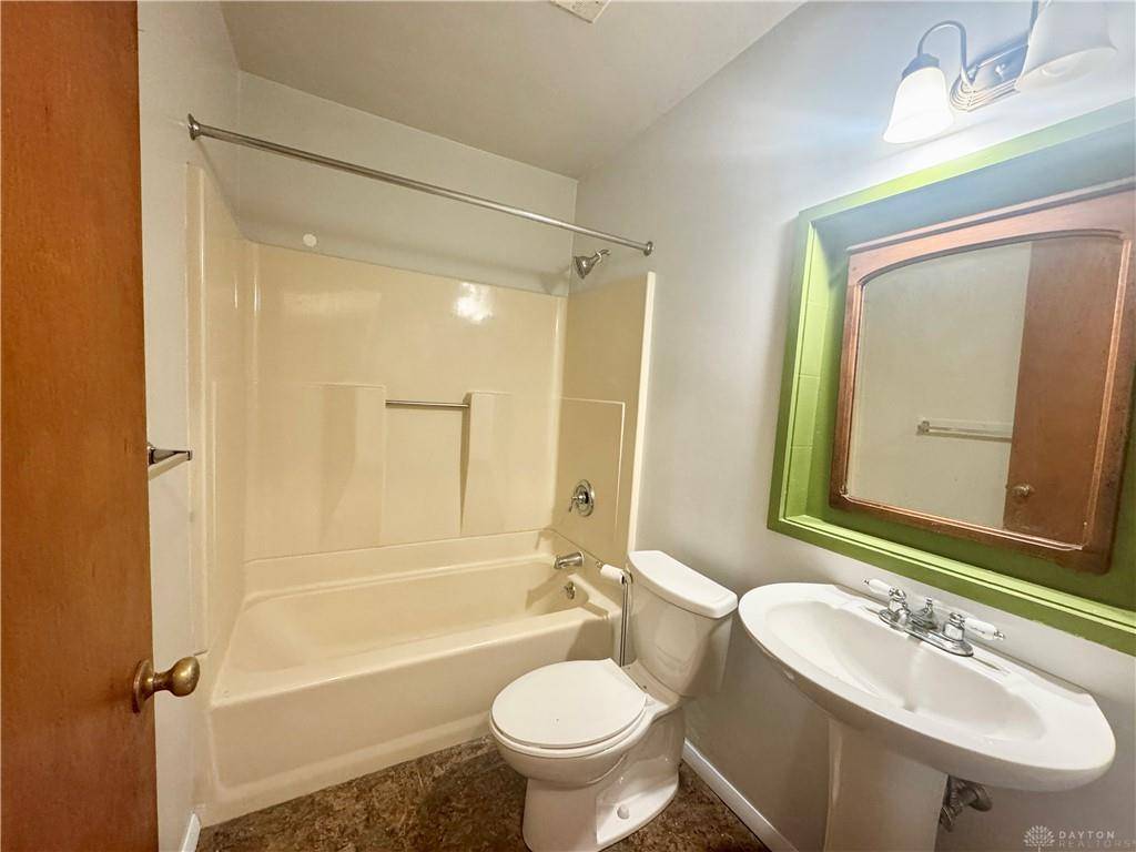 Yellow Springs Vlg, OH 45387,1360 Meadow Lane